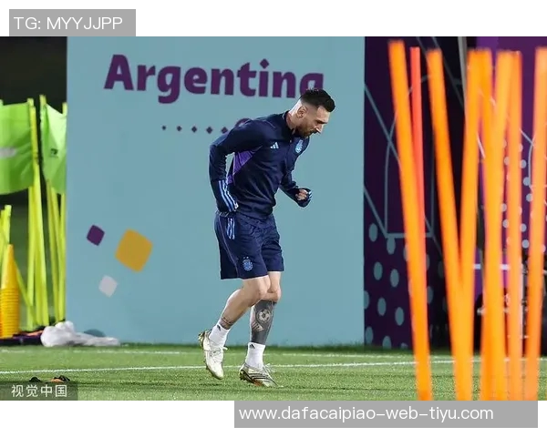 梅西重返阿根廷国家队训练备战国际赛事展现强大决心